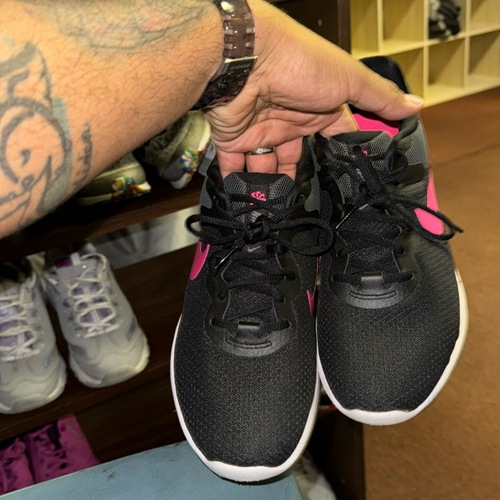 Nike shoes